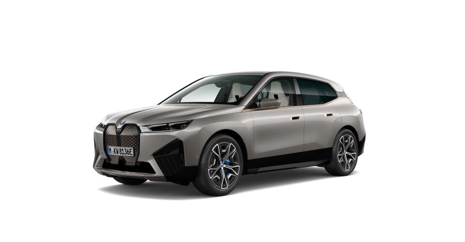 BMW iX
