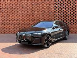 BMW M760e xDrive Limuzyna