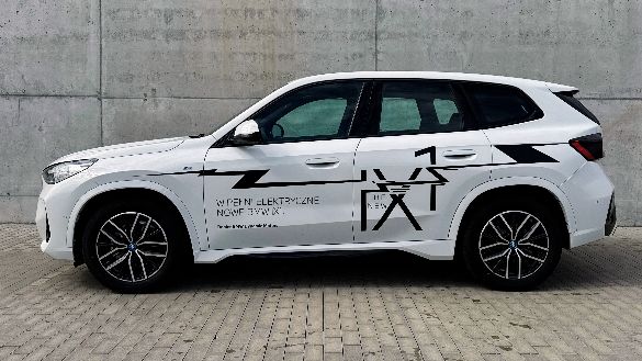 bmwix1