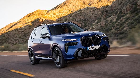 BMWX7_1