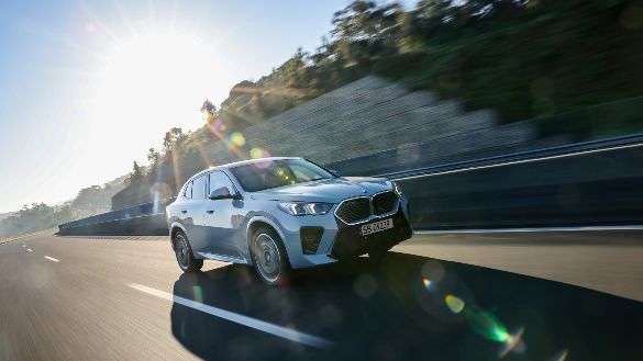 Electric Roadshow w BMW Sikora. Przetestuj najnowsze elektryczne BMW iX2 i inne zeroemisyjne modele.