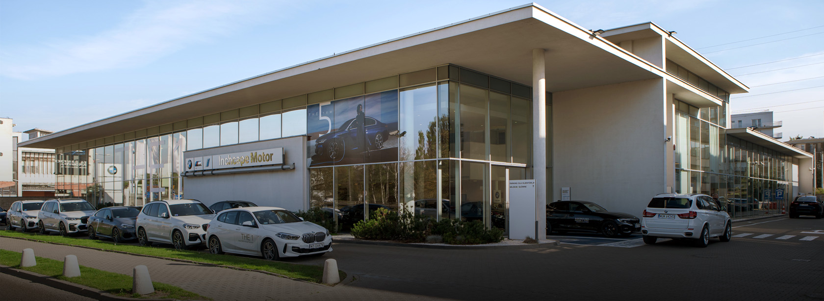 Salon Dealer BMW Inchcape Warszawa.