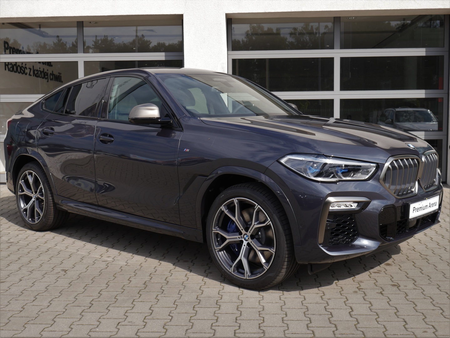 bmw-x6-m50-d-szary-nowy-dealer-bmw-premium-arena-kalisz