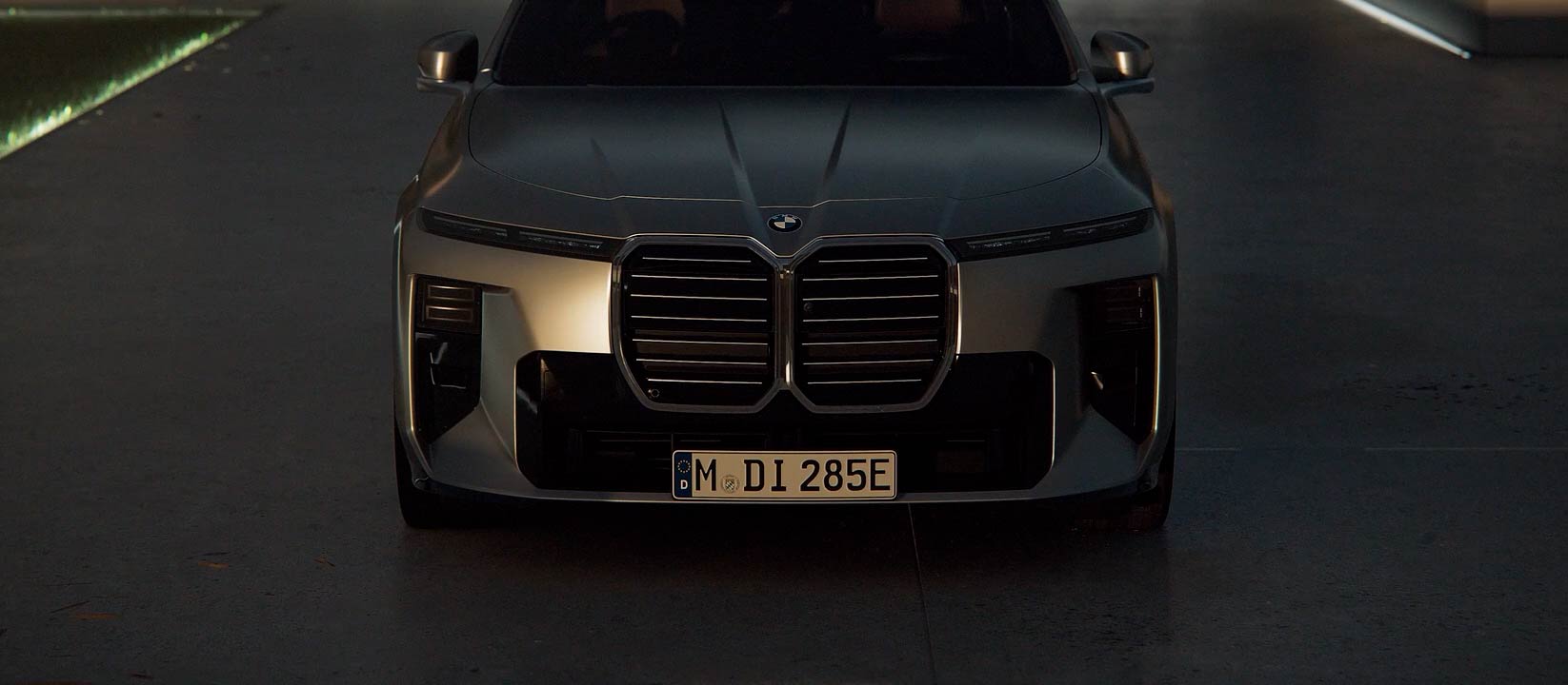 Design, który zachwyca. Przód BMW i7.